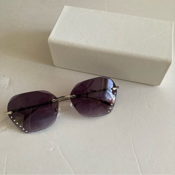 New Diamond Shape Y2K Sunglasses Gems Purple Glass Silver Frame - Picture 1 of 5